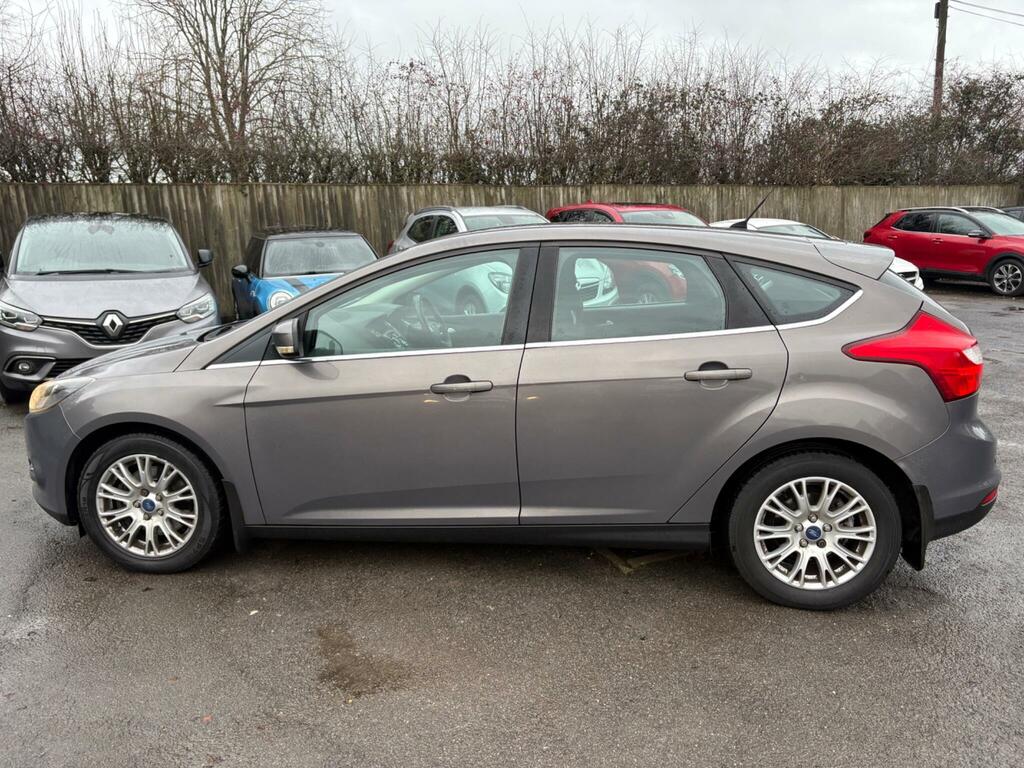 Ford Focus 1.6T Ecoboost Titanium Euro 5 Ss OY12VNW Grey #3