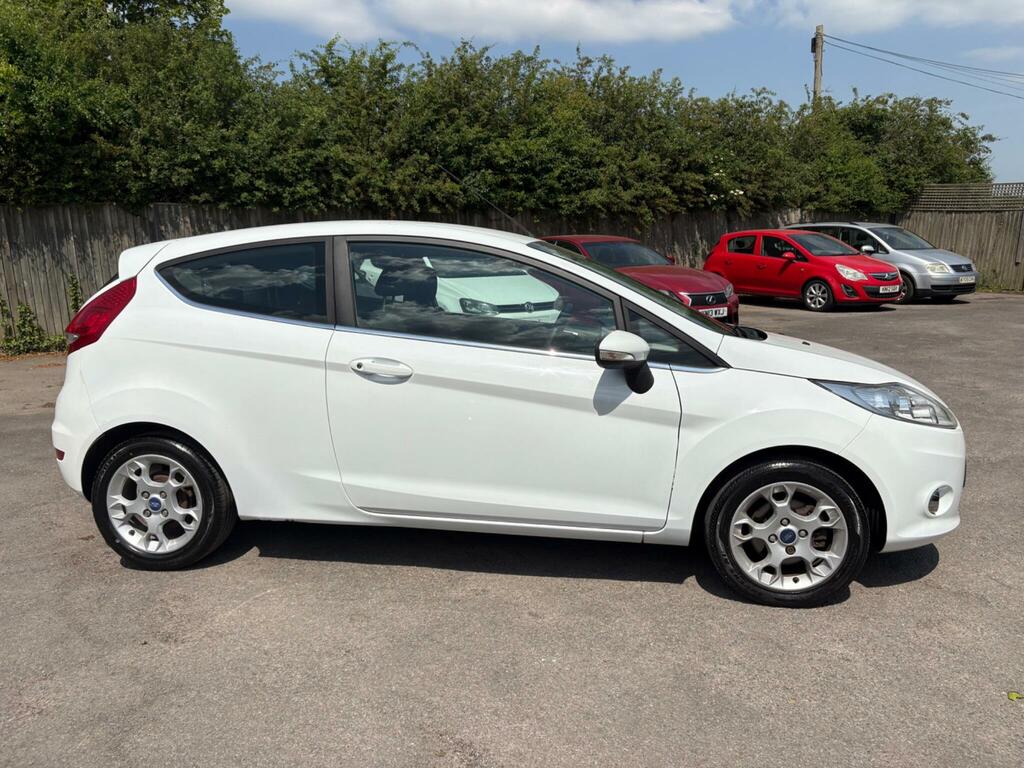 Ford Fiesta 1.25 Zetec White #3
