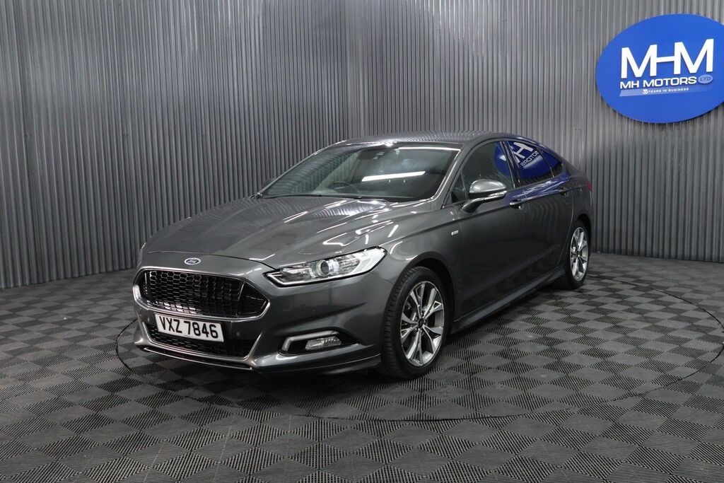 Ford Mondeo Tdci St-line Hatchback Grey #2