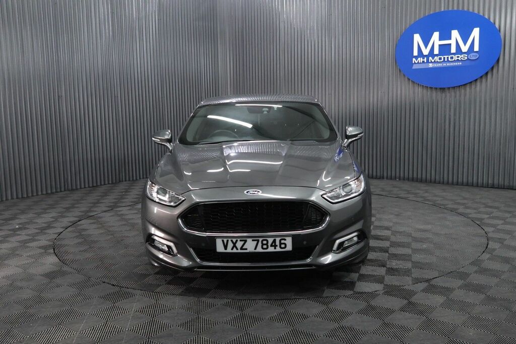Ford Mondeo Tdci St-line Hatchback Grey
