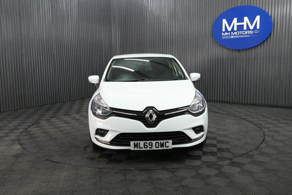 Renault Clio Dci Iconic Hatchback ML69OWC White #2