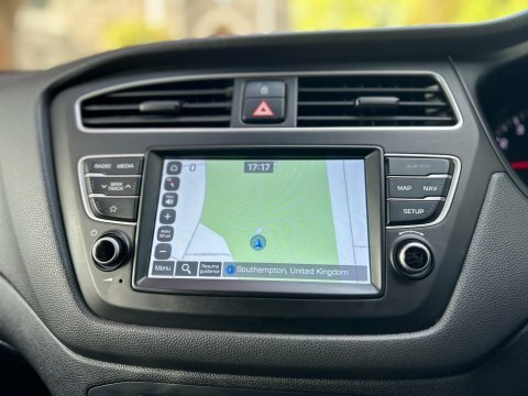 Hyundai I20 T-gdi Premium Nav HT19LVY  #2