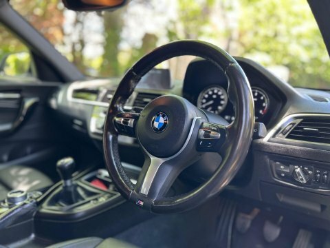 BMW 1 Series 118D M Sport SE19YDY White #6