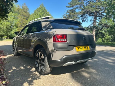 Citroen C4 Cactus Puretech Ripcurl S YE17YFZ #2