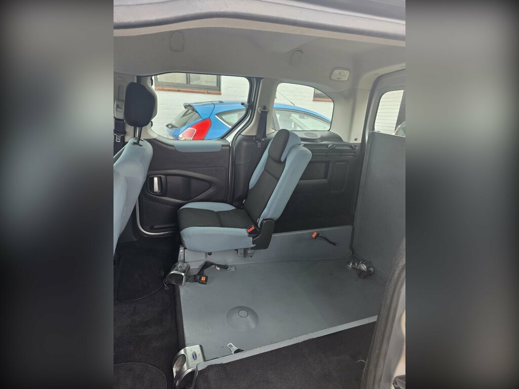Citroen Berlingo 1.6 Hdi Vtr Multispace Mpv Euro Silver #4