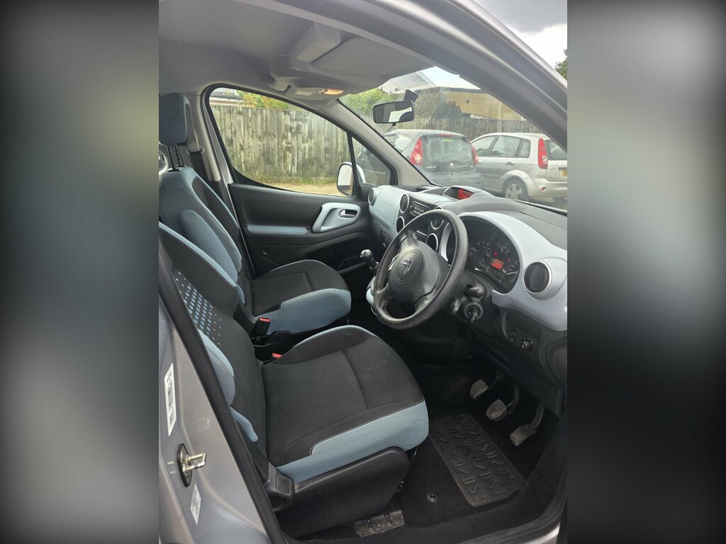 Citroen Berlingo 1.6 Hdi Vtr Multispace Mpv Euro Silver