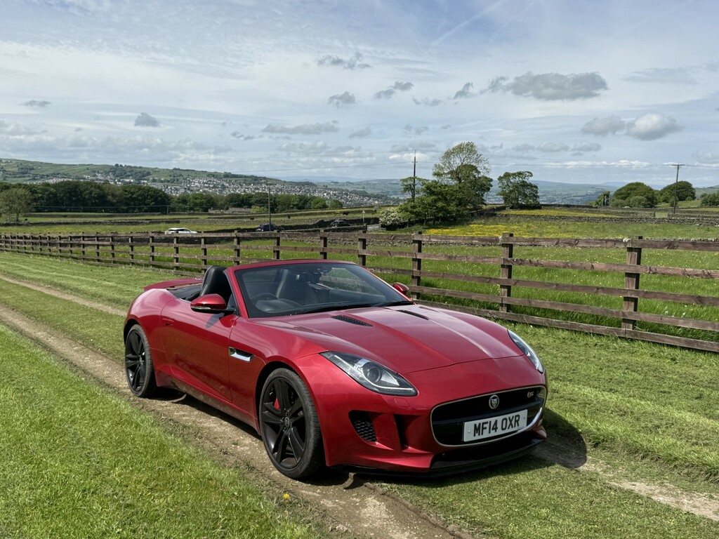 Jaguar F-Type Convertible 3.0 V6 S 201414 Red