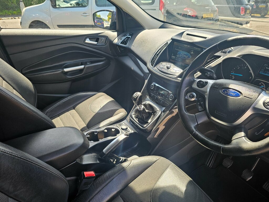 Ford Kuga 2.0 Tdci Titanium Suv 2Wd Euro 6 ML16GPY Blue #3