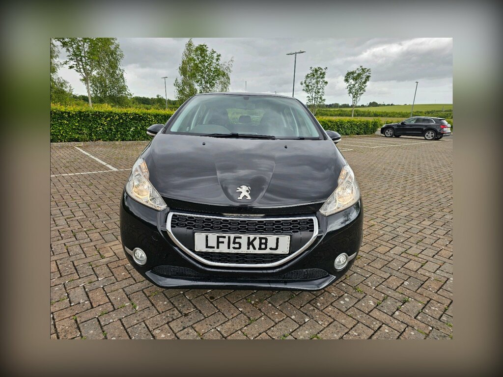 Peugeot 208 1.2 Vti Active LF15KBJ Black #4