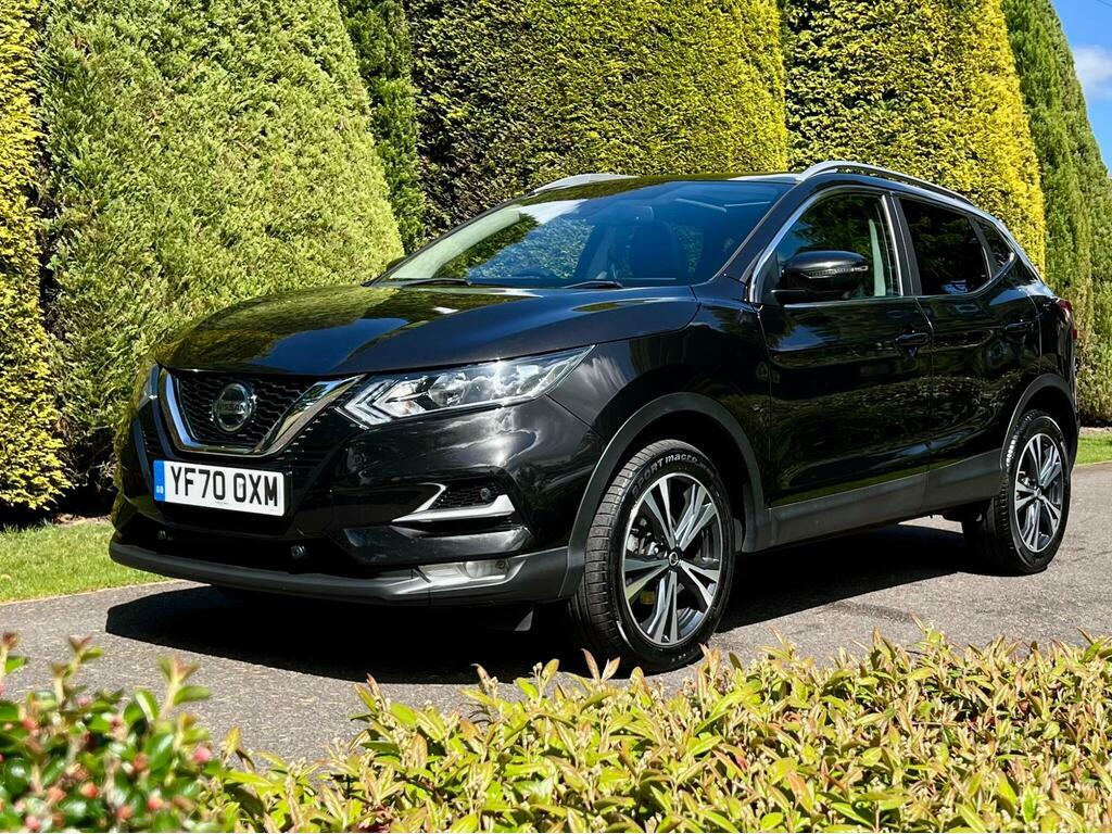 Nissan Qashqai 1.3 Dig-t N-connecta Euro 6 S S YF70OXM Black
