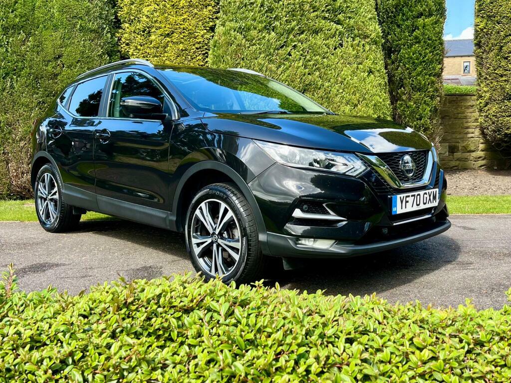 Nissan Qashqai 1.3 Dig-t N-connecta Euro 6 S S YF70OXM Black #5