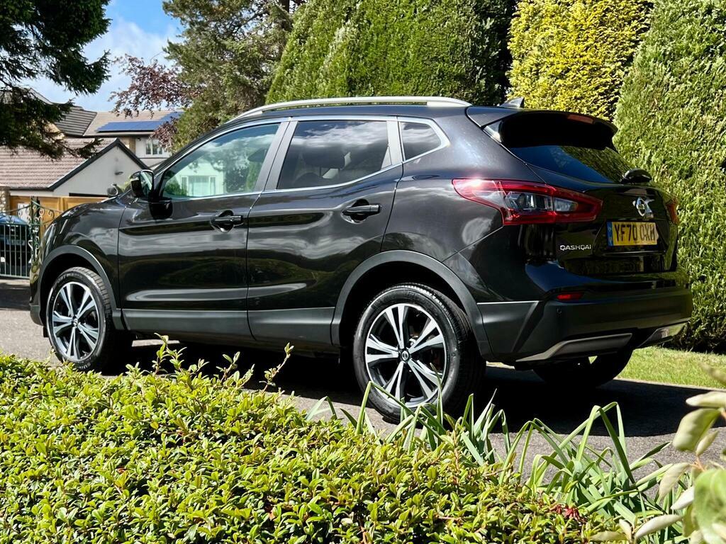 Nissan Qashqai 1.3 Dig-t N-connecta Euro 6 S S YF70OXM Black #4