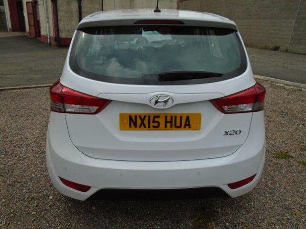 Hyundai Ix20 1.6 Active Euro 5 NX15HUA White #6