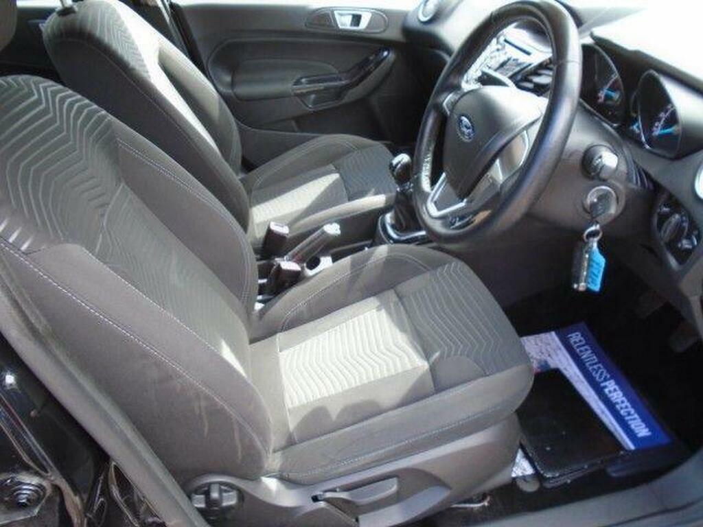 Ford Fiesta 1.0T Ecoboost Zetec Euro 6 S S EGZ973I Black #4