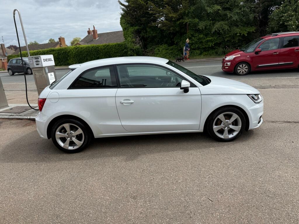 Audi A1 1.0 Tfsi Sport Euro 6 Ss DA15XKH White #5