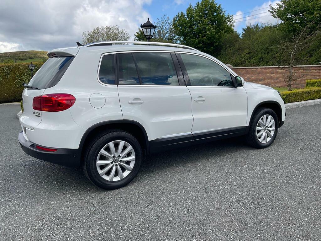 Volkswagen Tiguan 2.0 Tdi Bluemotion Tech Match 4Wd Euro 5 S S  White #4