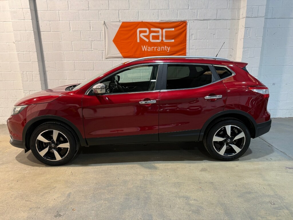 Nissan Qashqai 1.2 Dig-t N-vision BW66BNV Red #2