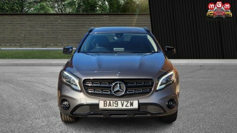 Mercedes-Benz GLA Class Gla 180 Urban BA19VZW Grey #3