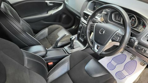 Volvo V40 T2 R-design Nav OE67MKZ #4