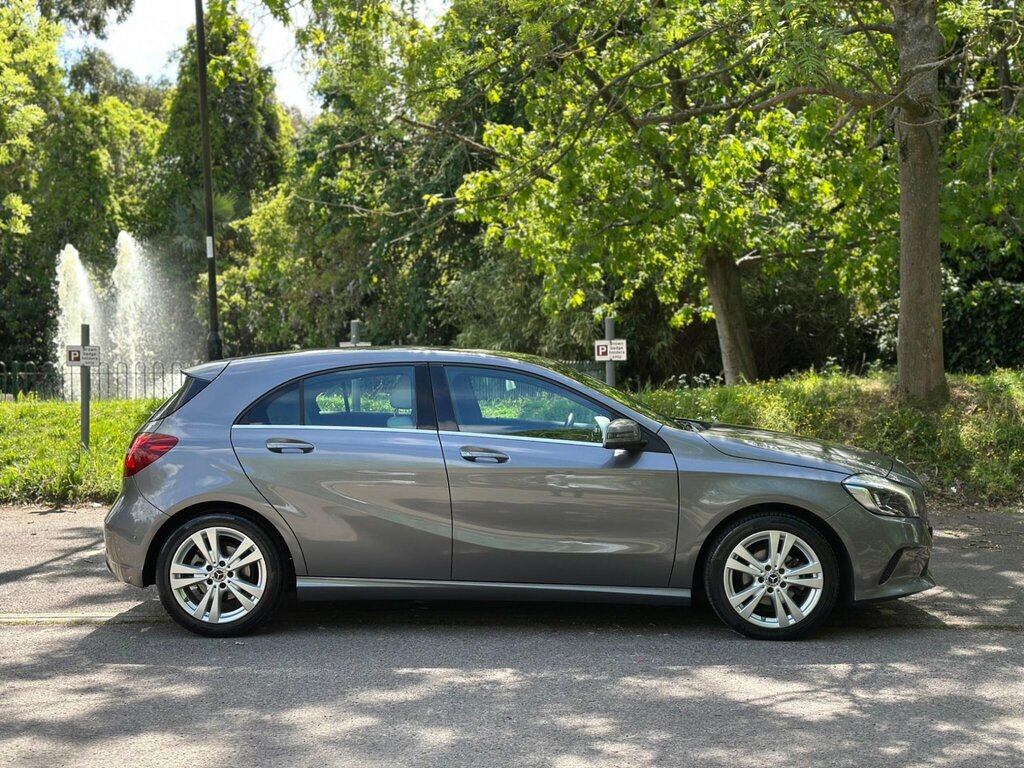 Mercedes-Benz A Class 1.5 A180d Sport Premium 7G-dct Euro 6 Ss Grey #3