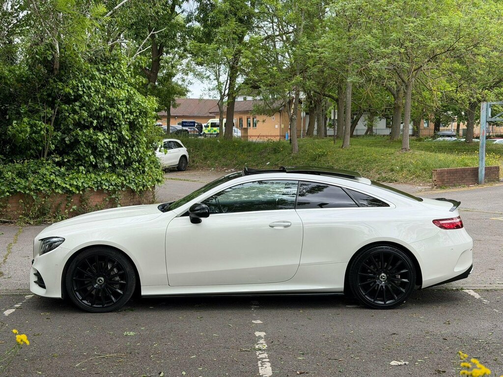 Mercedes-Benz E Class 2.0 E220d Amg Line Premium Plus G-tronic Euro 6 GF17BZO White #6
