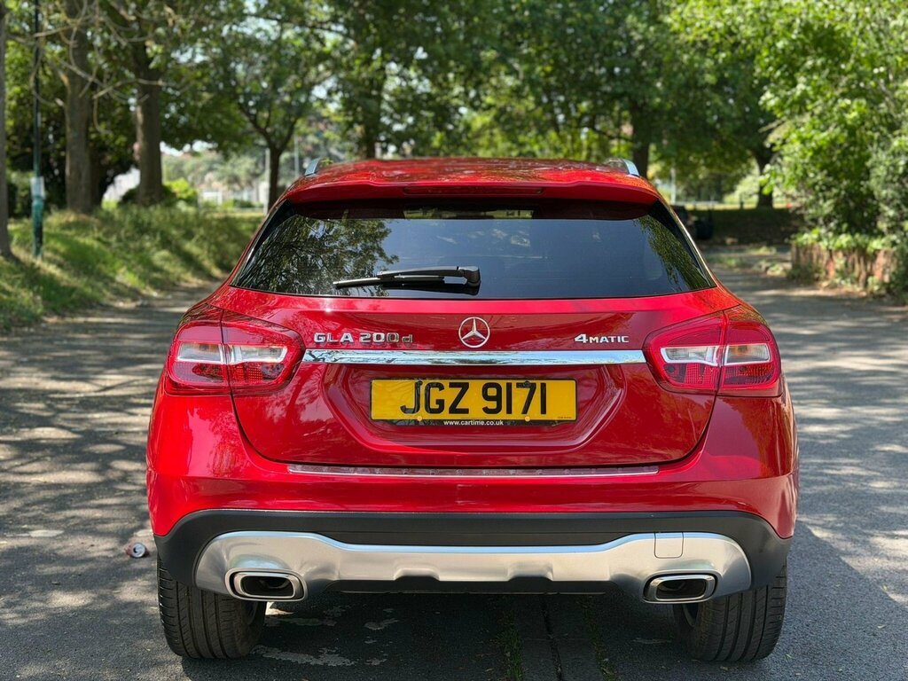 Mercedes-Benz GLA Class 2.1 Gla200d Sport 7G-dct 4Matic Euro 6 Ss Red #5