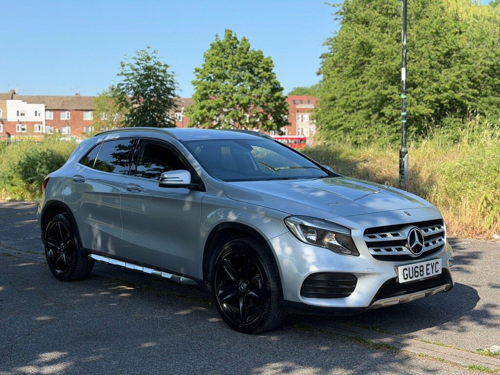 Mercedes-Benz GLA Class 1.6 Gla200 Amg Line 7G-dct Euro 6 Ss Silver