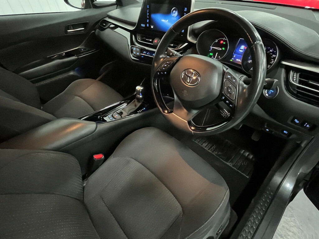 Toyota C-Hr 1.8 Vvt-h Design Suv Hybrid Cvt Euro 6 SG68WPR Grey #6
