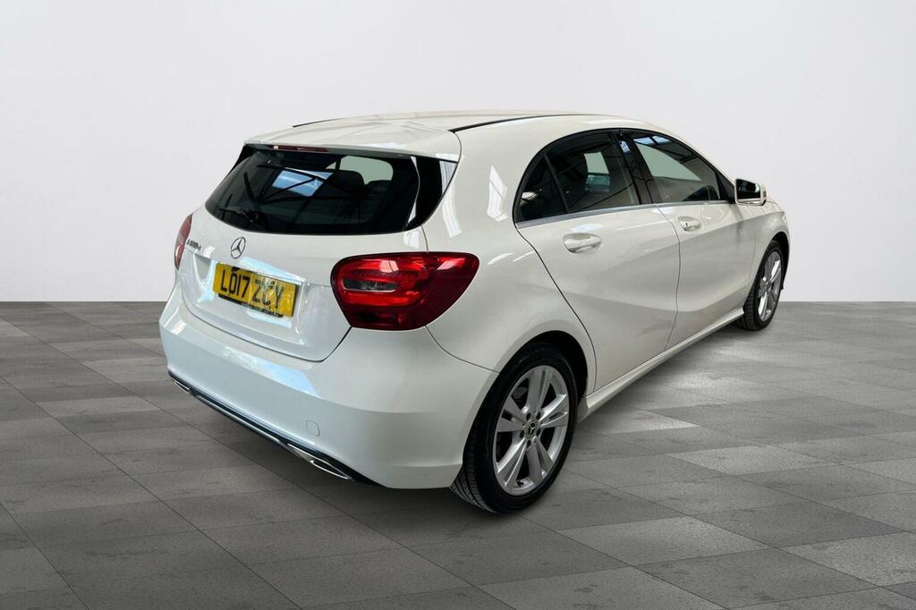 Mercedes-Benz A Class 1.5 A180d Sport Euro 6 Ss LO17ZCY White #3