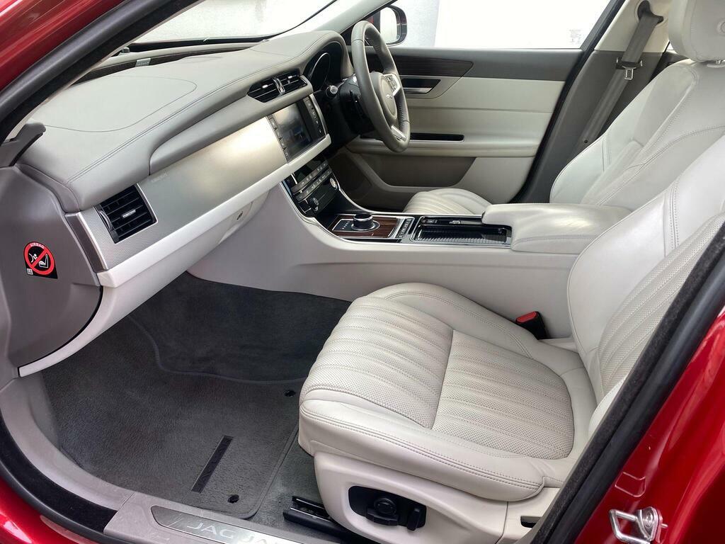 Jaguar XF 3.0D V6 Portfolio Euro 6 S S Red #6