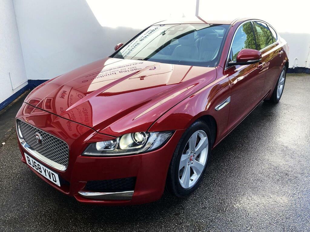 Jaguar XF 3.0D V6 Portfolio Euro 6 S S Red #4