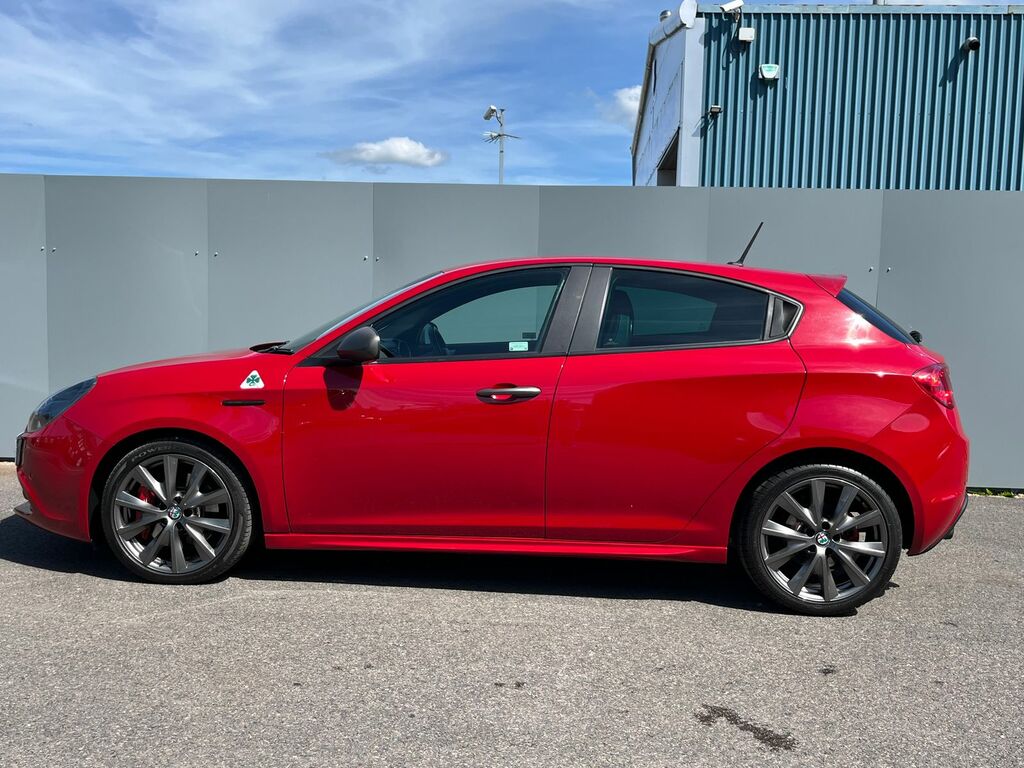 Alfa Romeo Giulietta 1750 Tbi Veloce Hatchback Tct Euro 6 2 Red #3