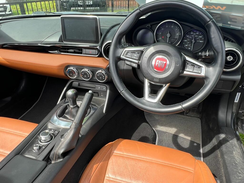 Fiat 124 Spider 1.4 Multiair Lusso Plus Convertible 2 Seat Eur Grey #2
