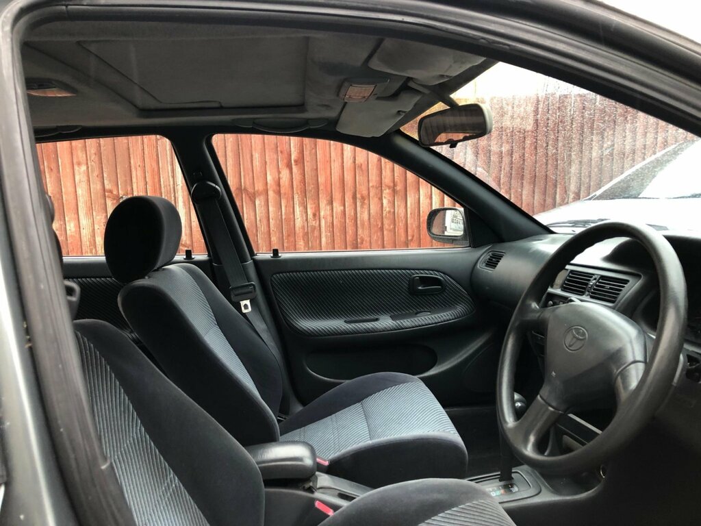 Toyota Corolla 0.0L Red #8