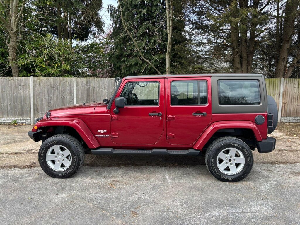 Jeep Wrangler 2.8 Crd Sahara Suv 4Wd Euro 5 197 Red #3