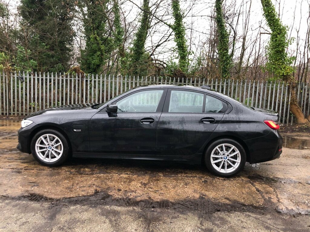 BMW 3 Series 2.0 330E 12Kwh Se Pro Euro 6 Ss VE22RRZ Black #3