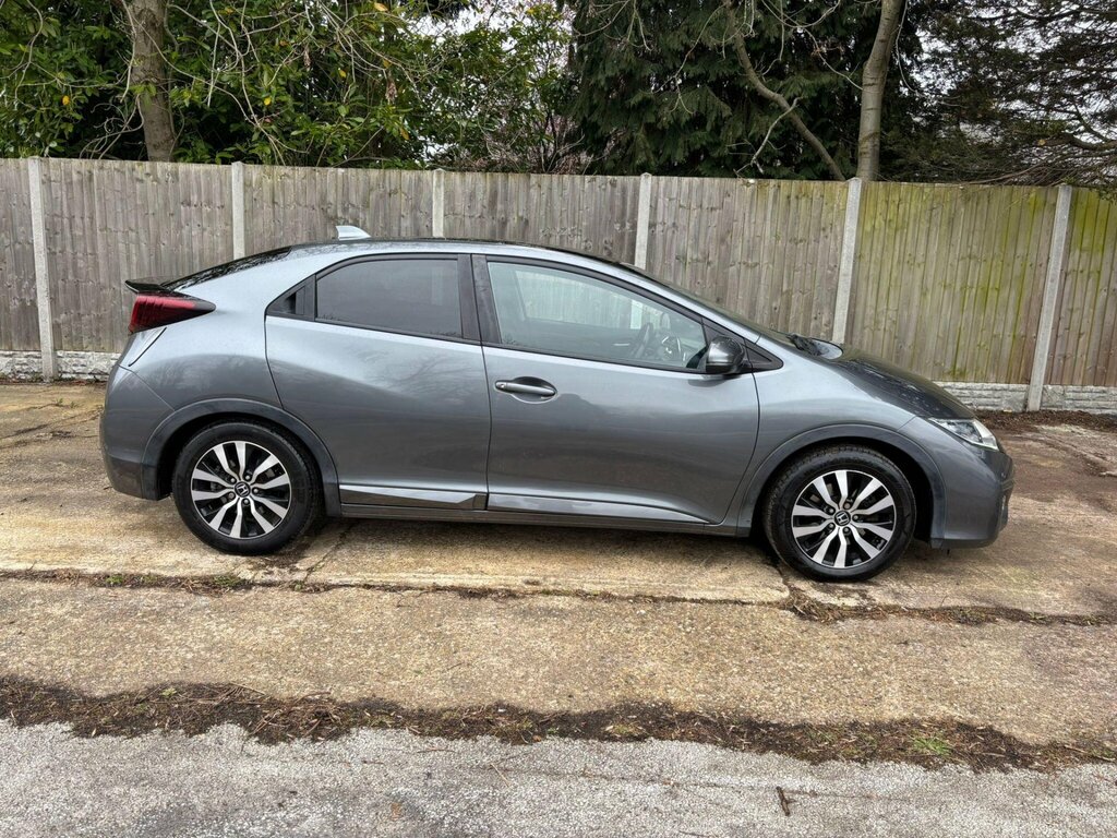 Honda Civic 1.6 I-dtec Sr Hatchback Euro 6 WM66EGX Grey #2