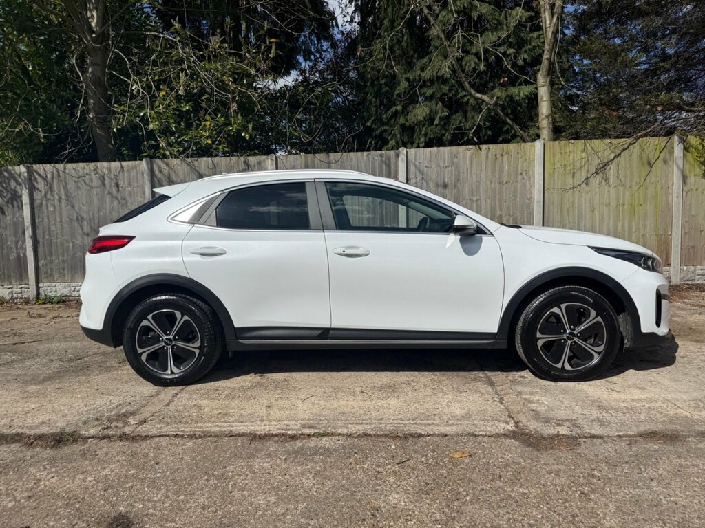 Kia Xceed 1.6 Gdi 8.9Kwh 3 Dct Euro 6 Ss KN23YHV White #2