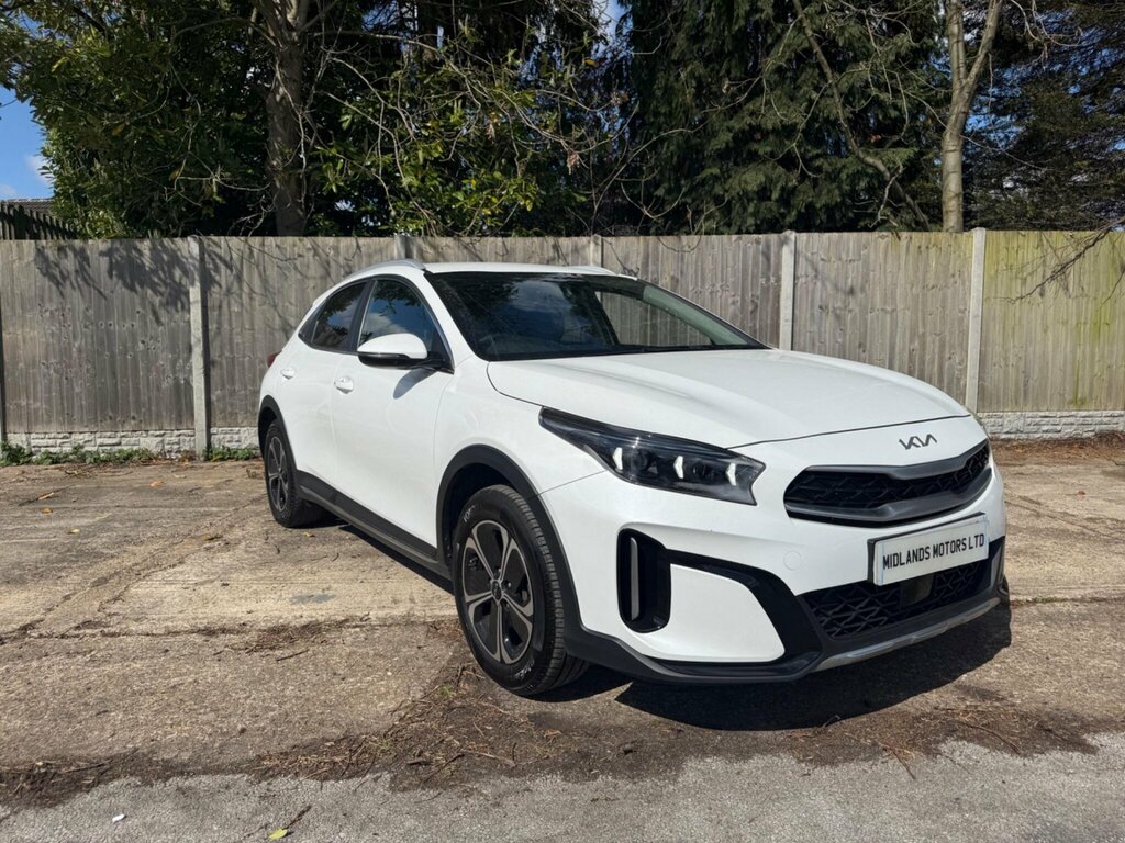 Kia Xceed 1.6 Gdi 8.9Kwh 3 Dct Euro 6 Ss KN23YHV White #4
