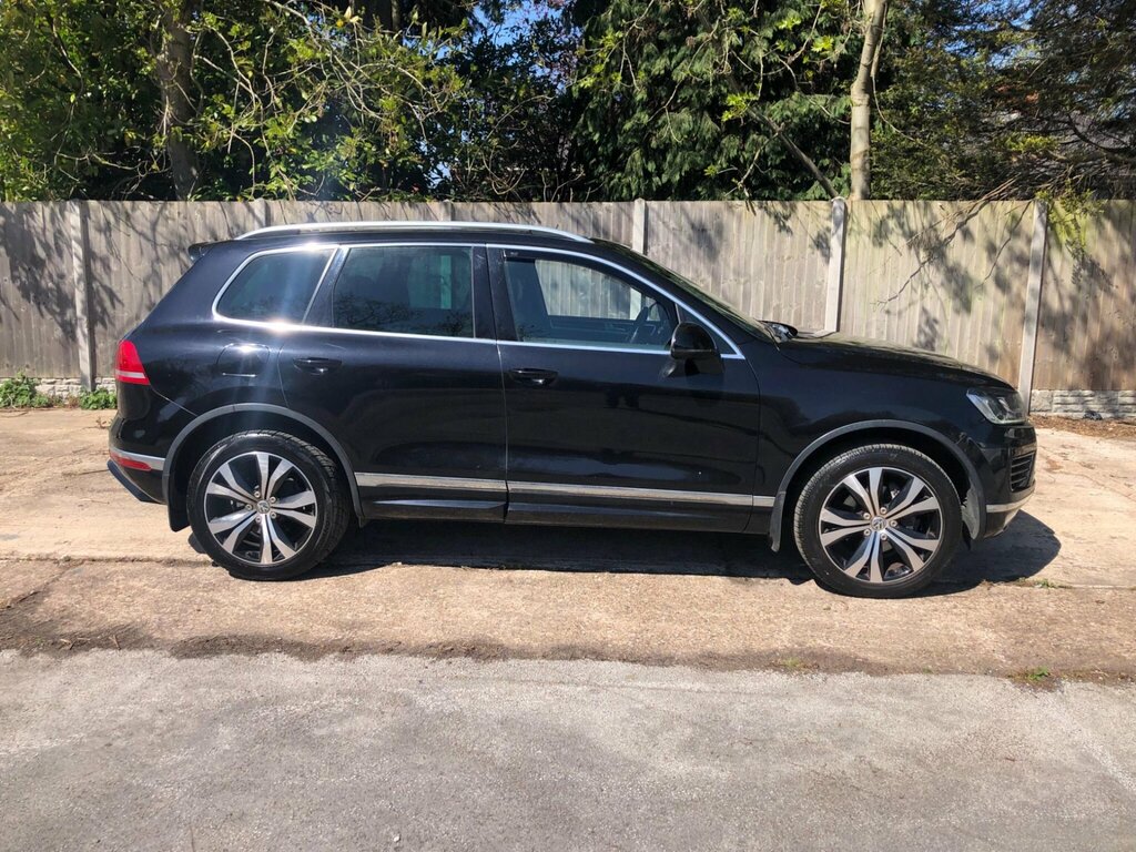 Volkswagen Touareg 3.0 Tdi V6 Bluemotion Tech R-line Tiptronic 4Wd Eu SD65AYP Black #2