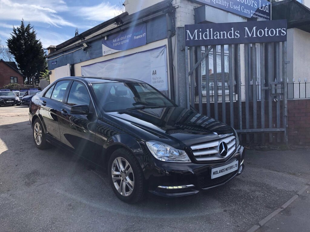 Mercedes-Benz C Class 2.1 C220 Cdi Executive Se G-tronic Euro 5 Ss 4 YG63RBU Black
