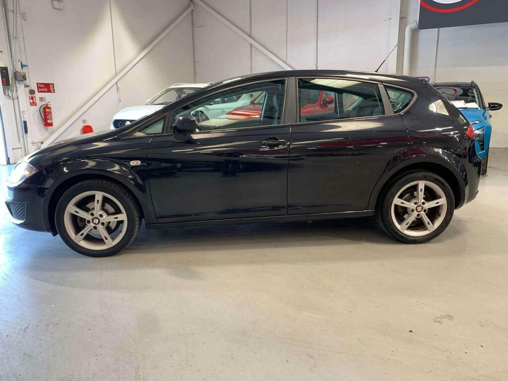 Seat Leon 1.6 Tdi Ecomotive Cr S Euro 5 S S Black #4