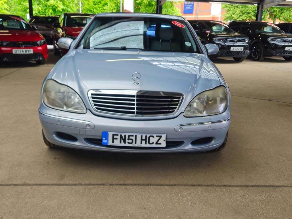 Mercedes-Benz S Class 3.2 S320 Black #3