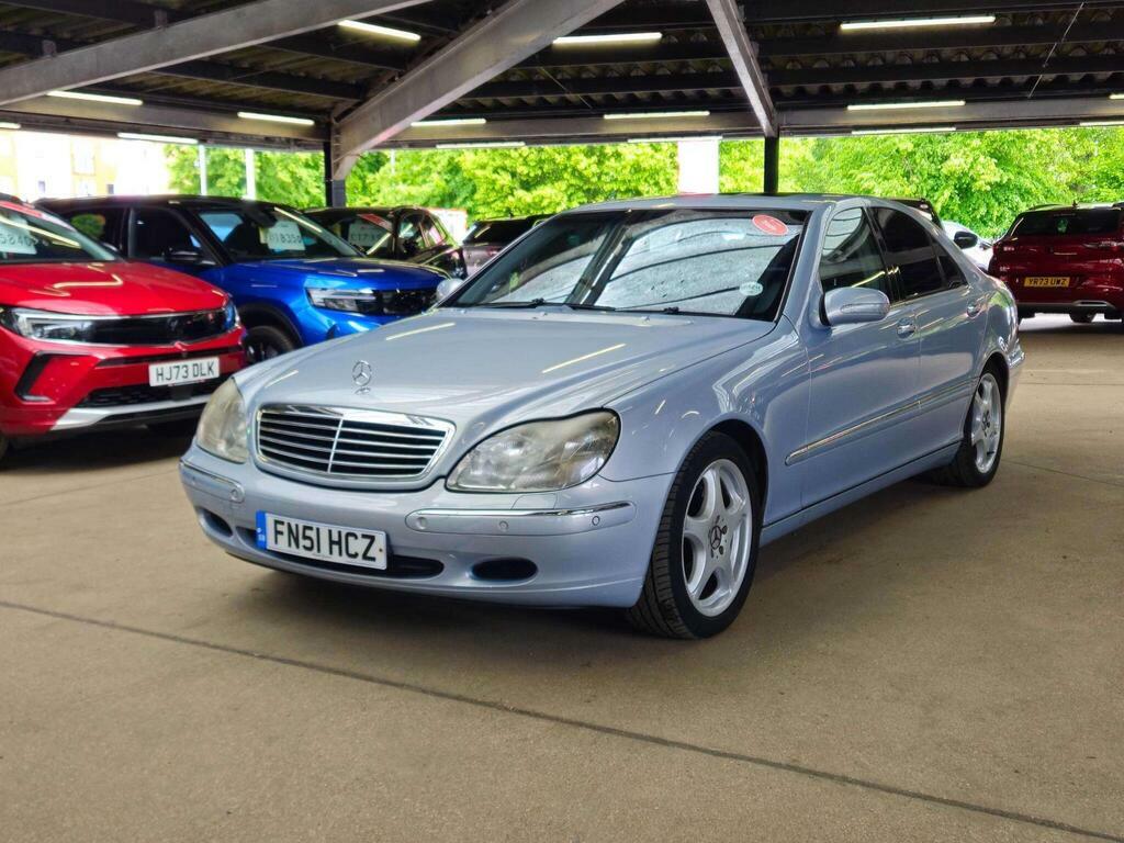 Mercedes-Benz S Class 3.2 S320 Black #2