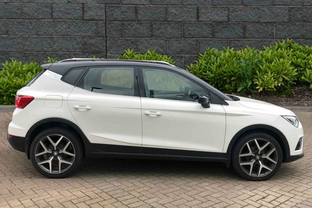Seat Arona 1.6L Xcellence Lux White #3