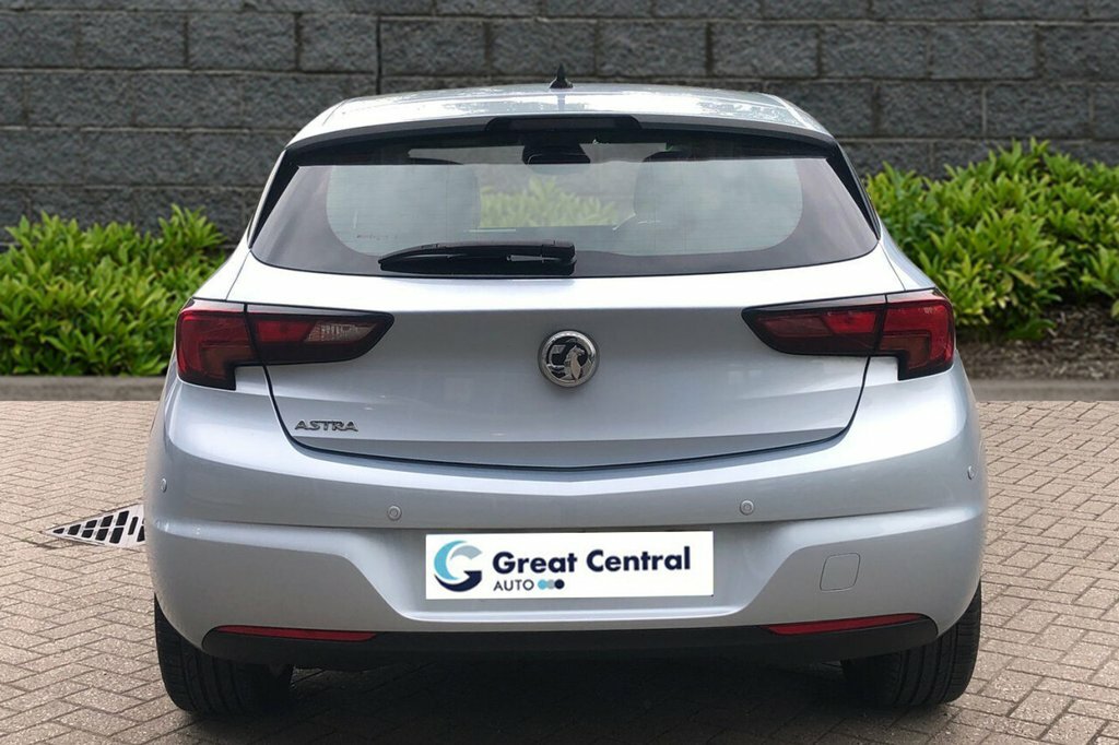 Vauxhall Astra 1.4L Sri Nav DU19UHT Silver #5