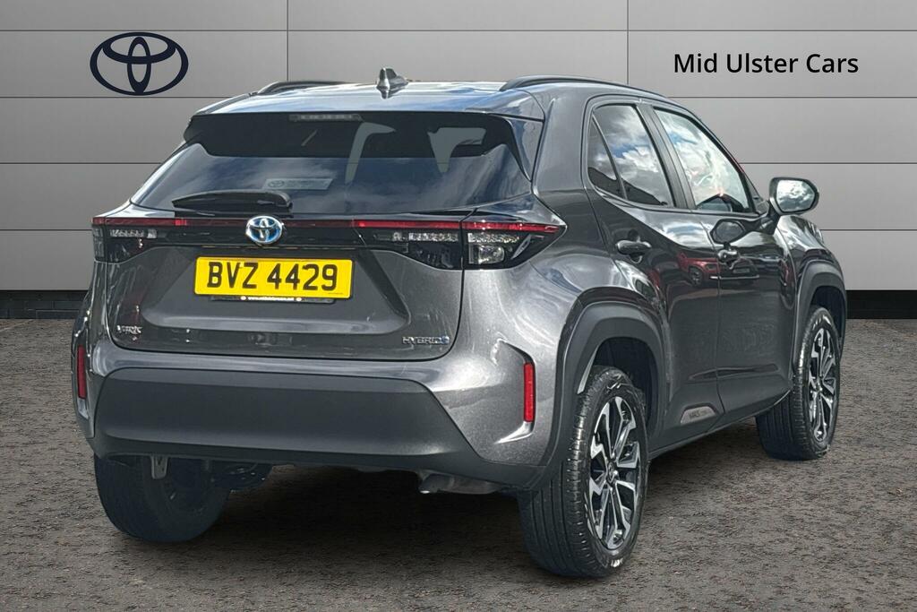 Toyota Yaris Cross 1.5 Hybrid Design Cvt BVZ4429 Grey #2