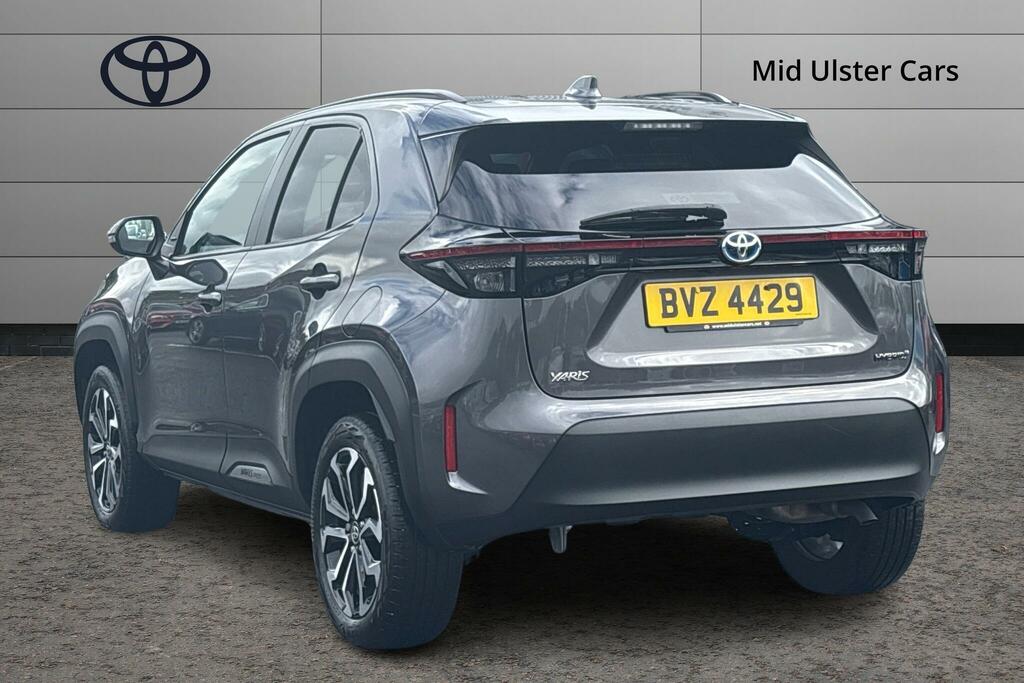 Toyota Yaris Cross 1.5 Hybrid Design Cvt BVZ4429 Grey #4