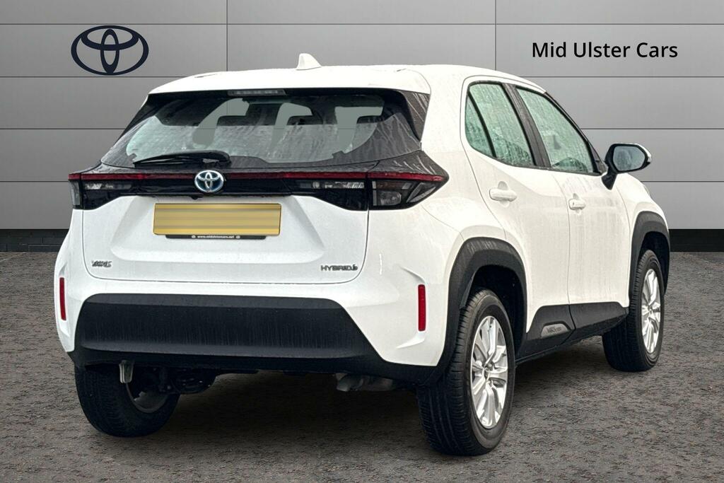 Toyota Yaris Cross 1.5 Hybrid Icon Cvt WK23UPM White #2