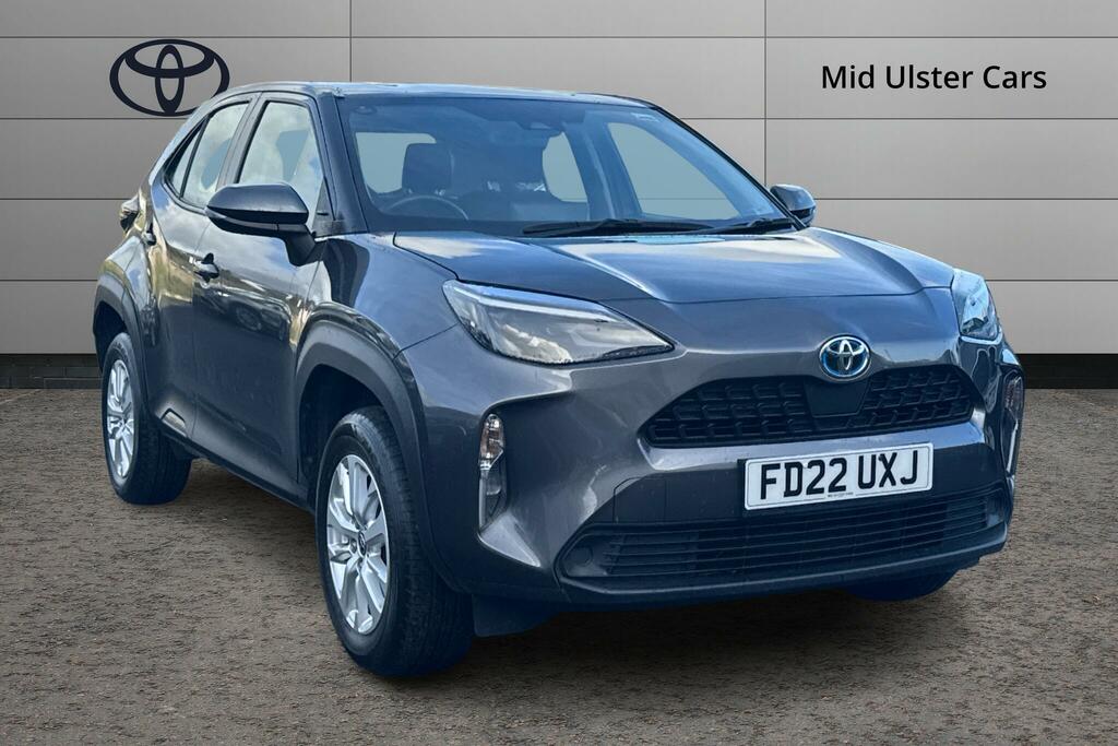 Toyota Yaris Cross 1.5 Hybrid Icon Cvt Grey